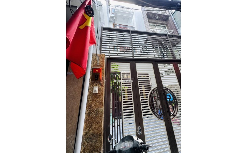 Bán nhà An Dương giá 12 tỷ, diện tích 60m2, 5 tầng, mặt tiền 3.5m
